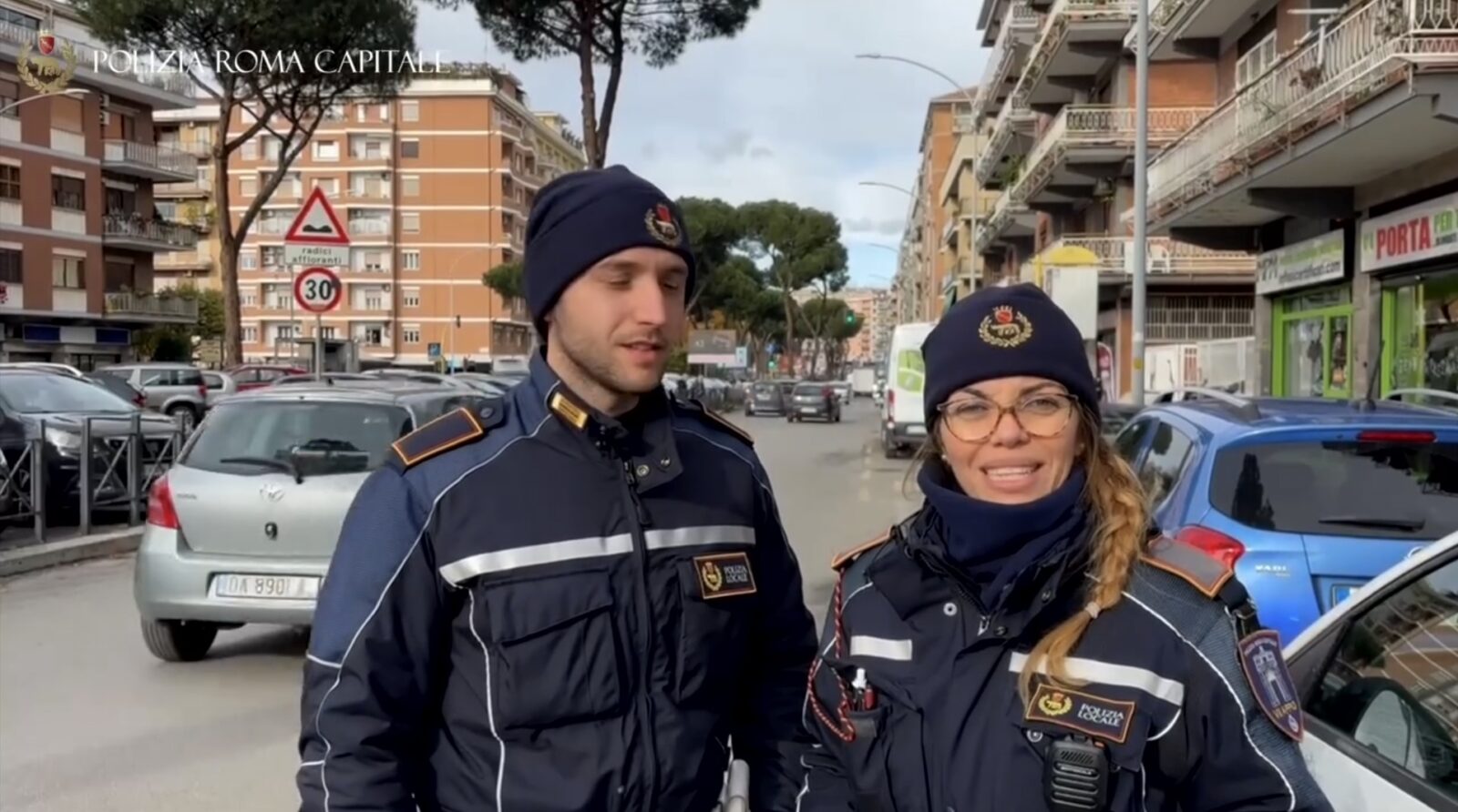 auguri dalla polizia locale di roma i piu belli 2 Difesa Magazine