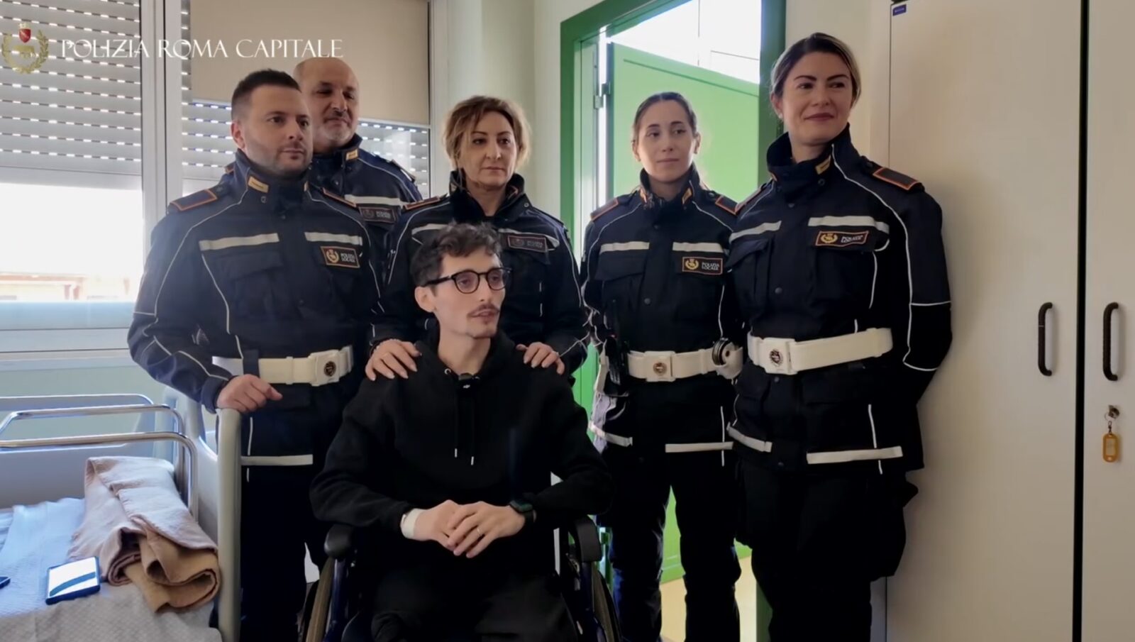 auguri dalla polizia locale di roma i piu belli 4 Difesa Magazine